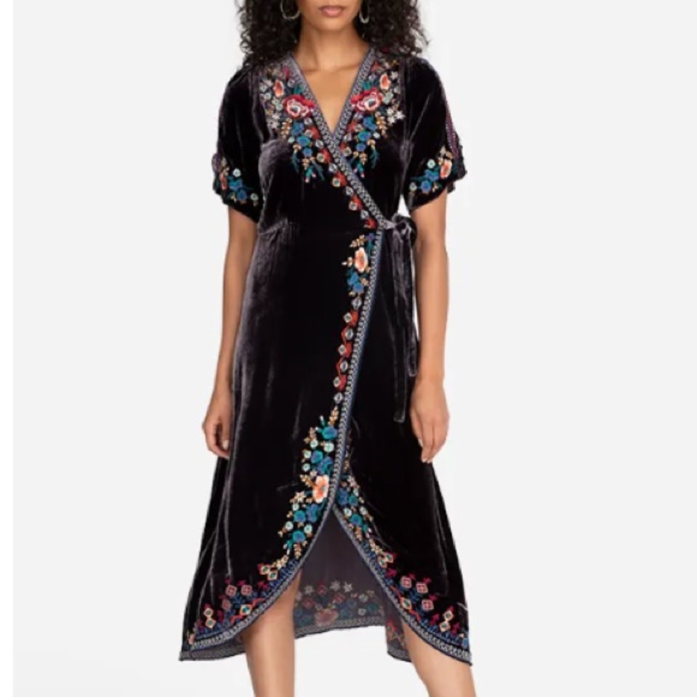 Johnny Was Isadora dress M NWT velvet embroidered wrap